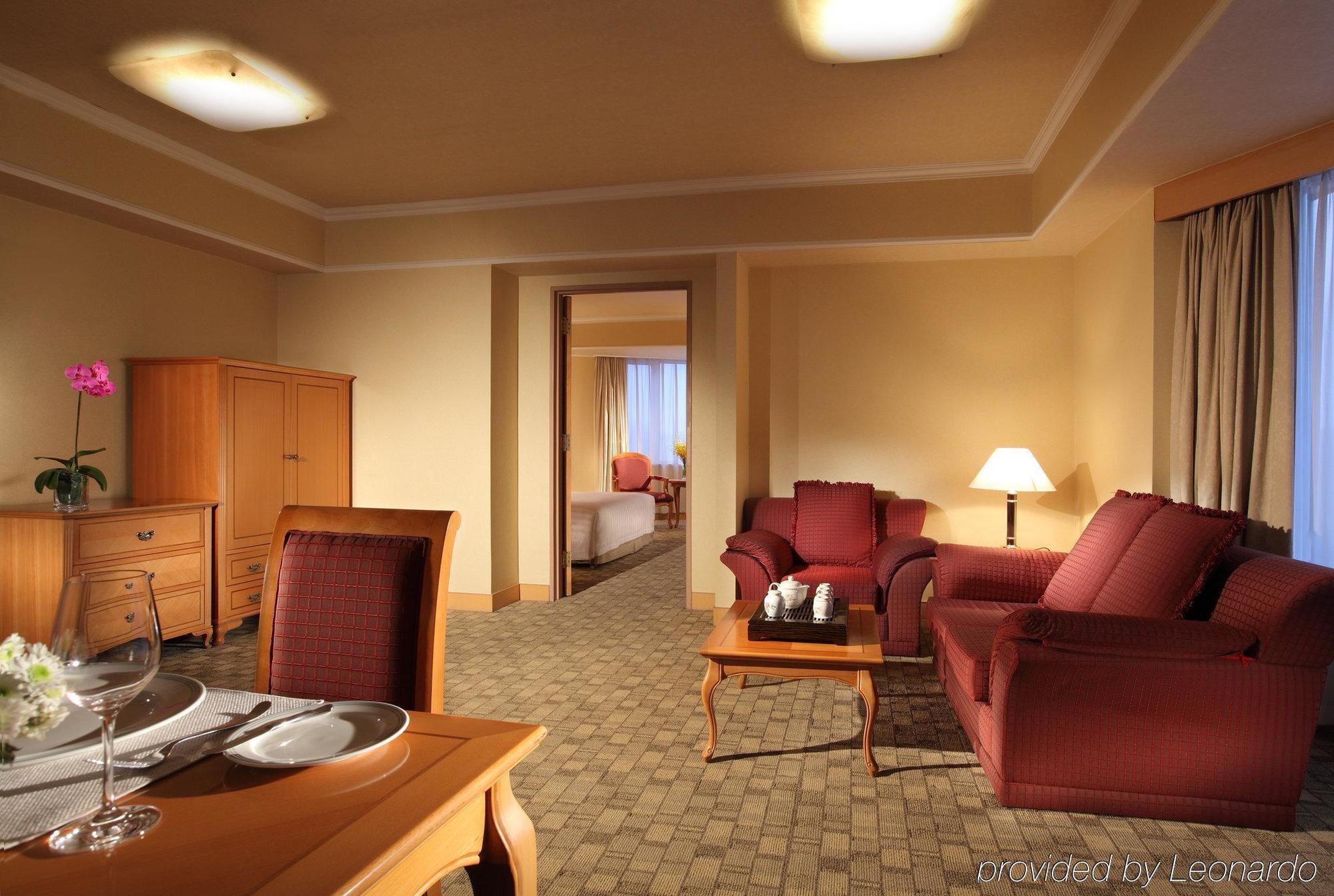 Beijing New Century Hotel Экстерьер фото