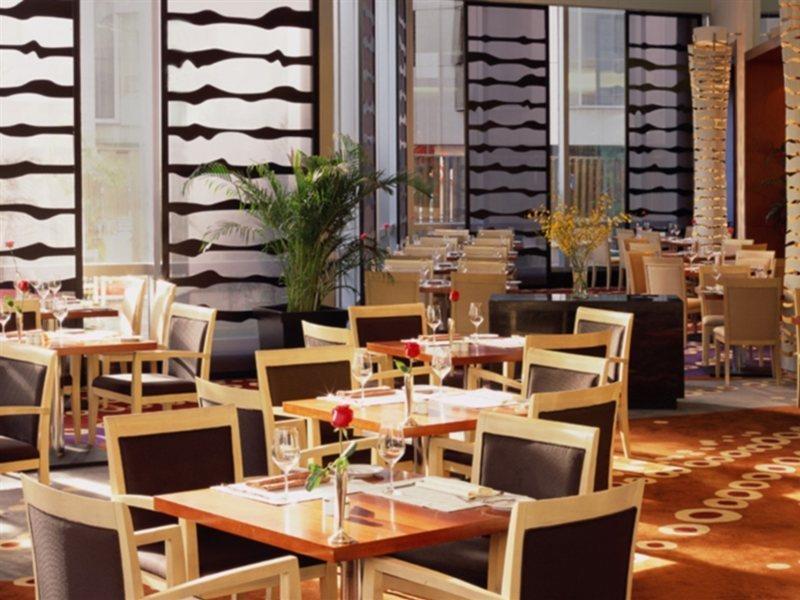 Beijing New Century Hotel Экстерьер фото