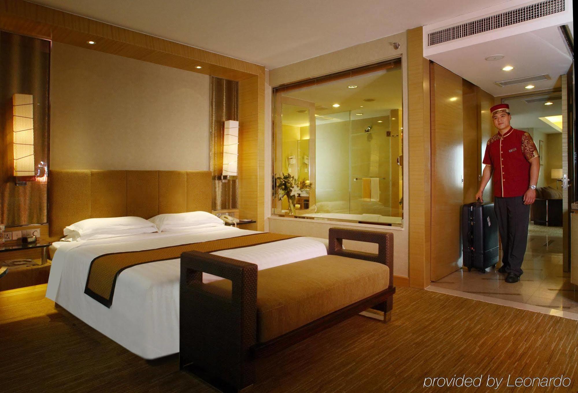 Beijing New Century Hotel Экстерьер фото